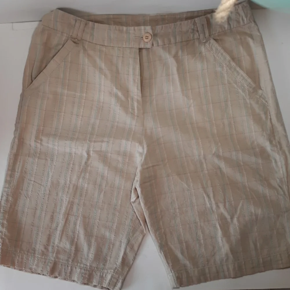Woolrich Dark Stone shorts sz 12
